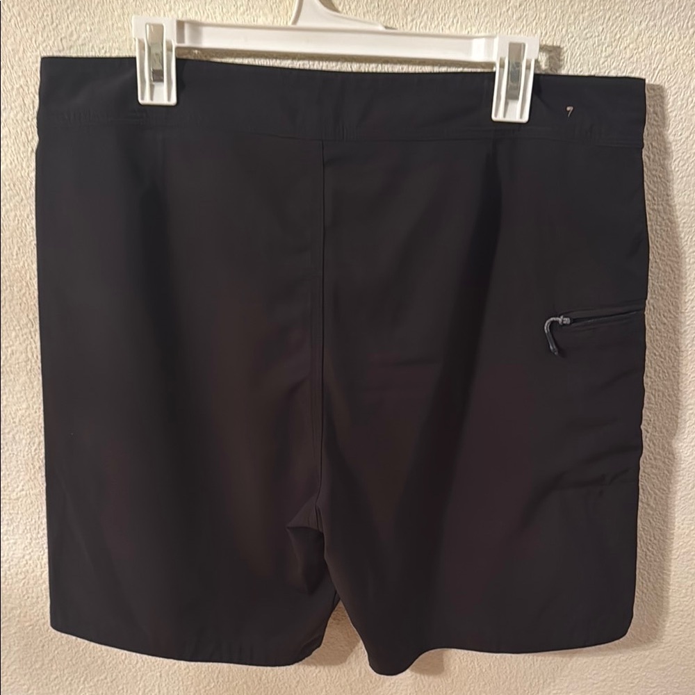 Prana Men's Board Shorts, Black, Used, Size 35 - Picture 7 of 8